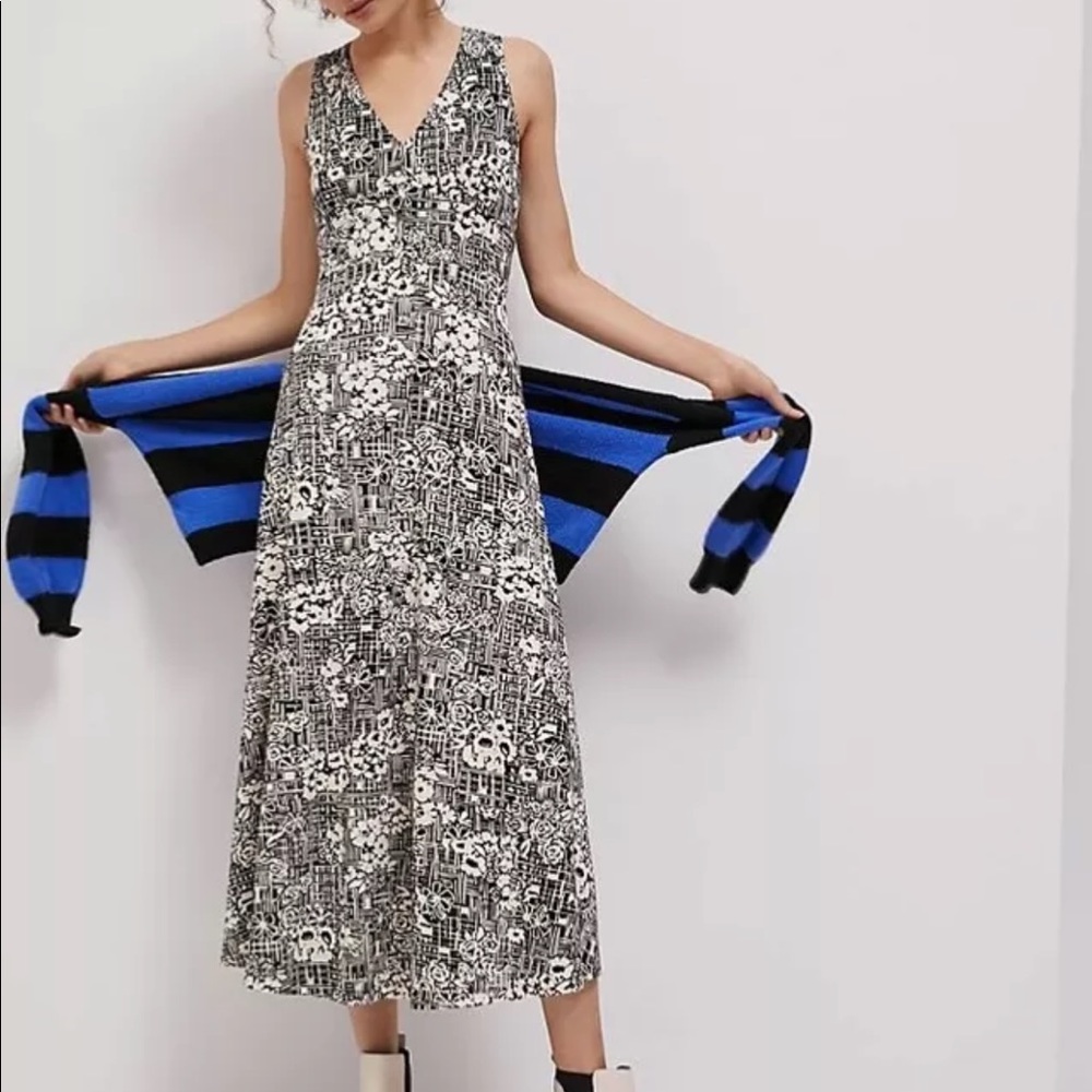 Anthropologie Black and Cream Sleeveless V-Neck Sundress
